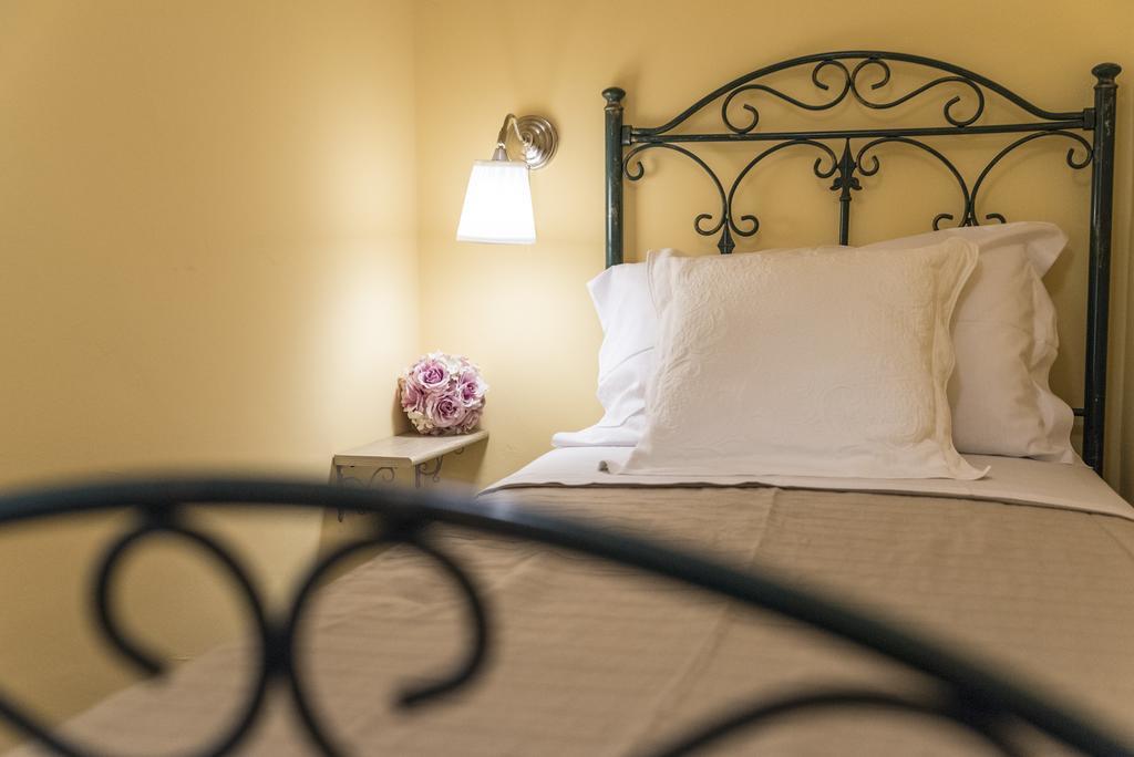 La Maison Jardin Apartment Taormina Værelse billede